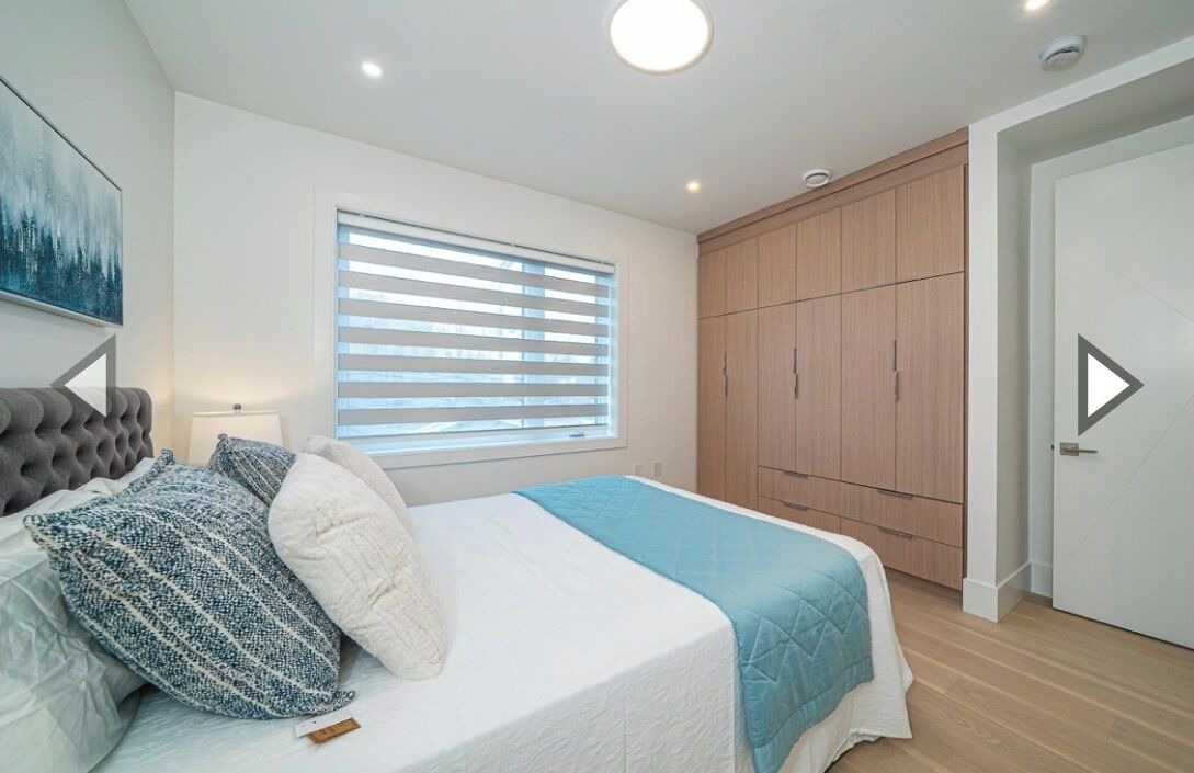 Photo of Bedroom in Sunset