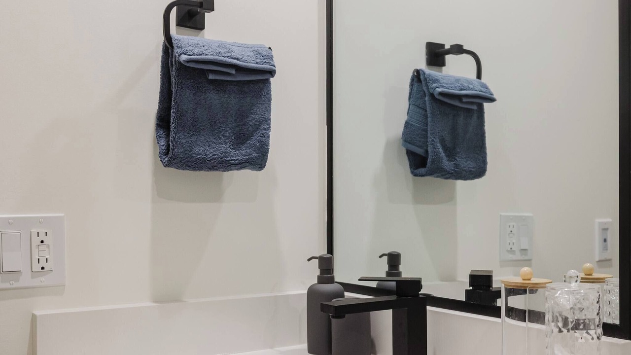 Photo of Bathroom in Leduc