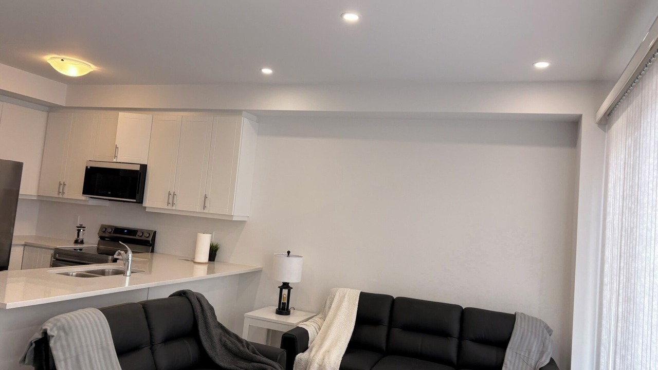 Photo of Livingroom in Perth East