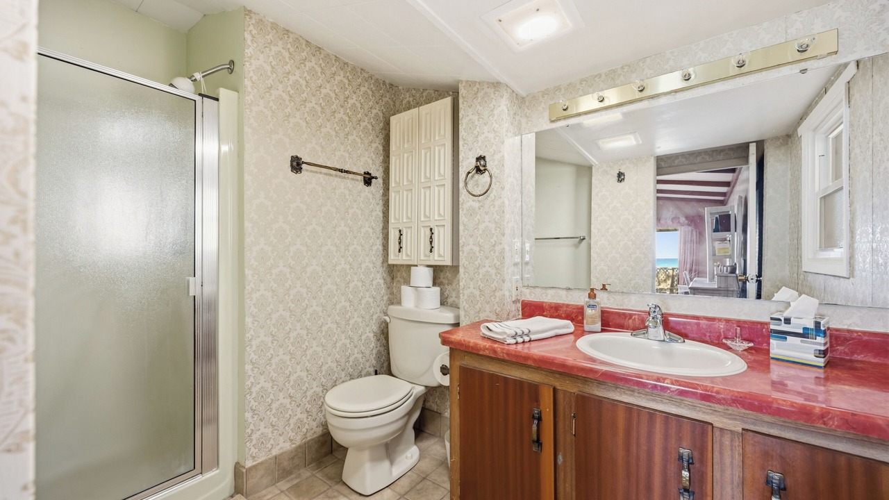 Photo of Bathroom in Sarnia