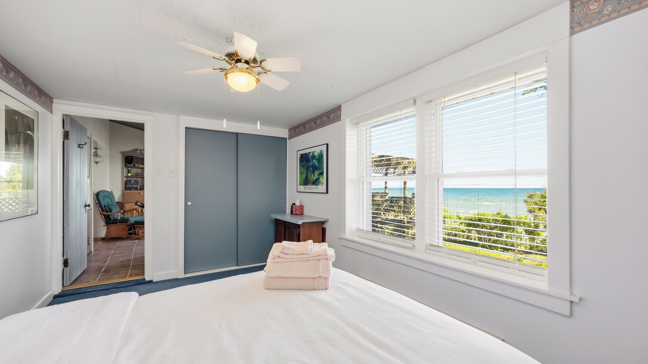 Photo of Bedroom in Sarnia