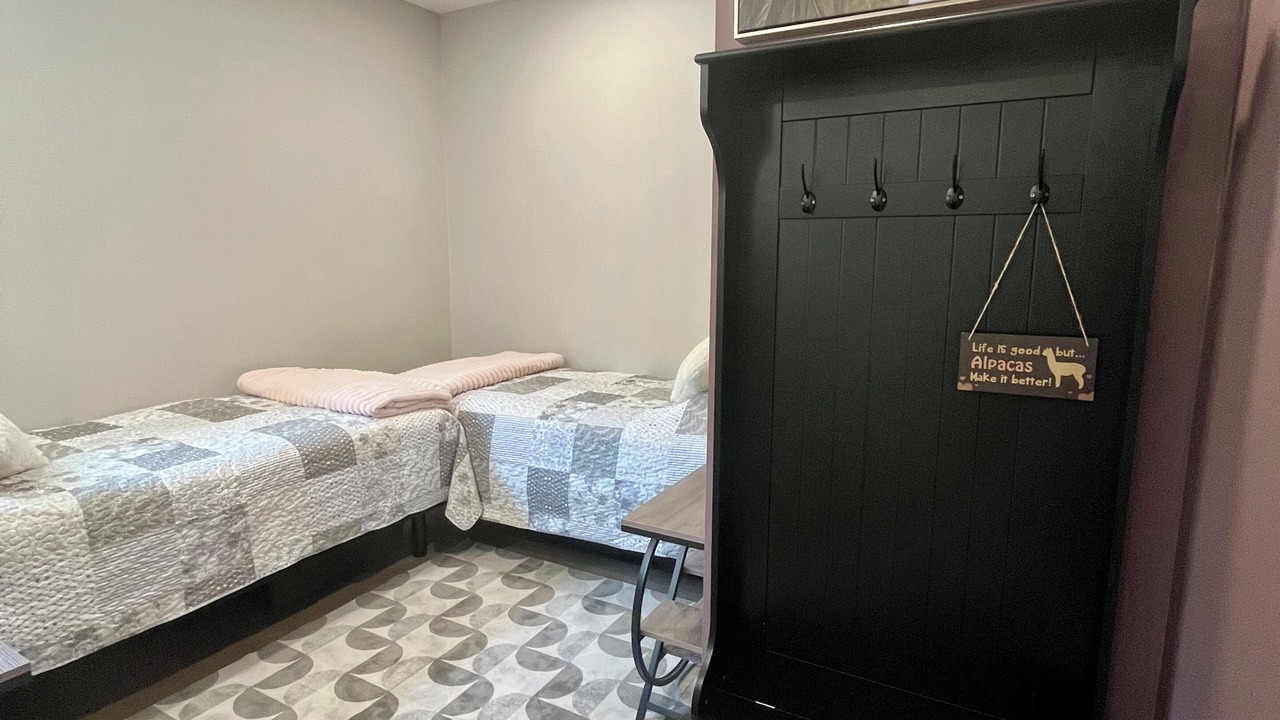 Photo of Bedroom in Laurentian Hills