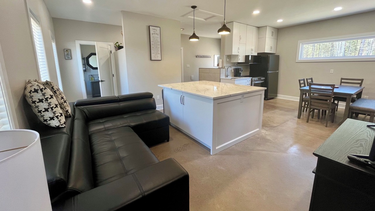 Photo of Livingroom in Laurentian Hills