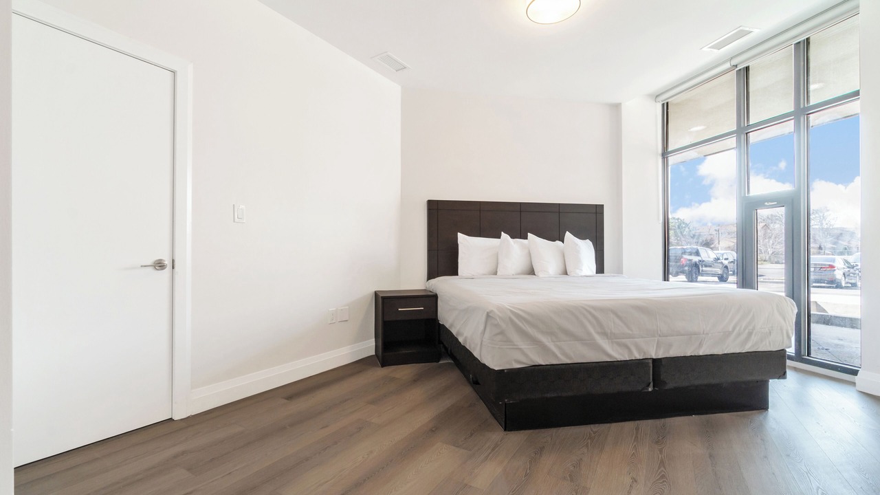 Photo of Bedroom in Rouge