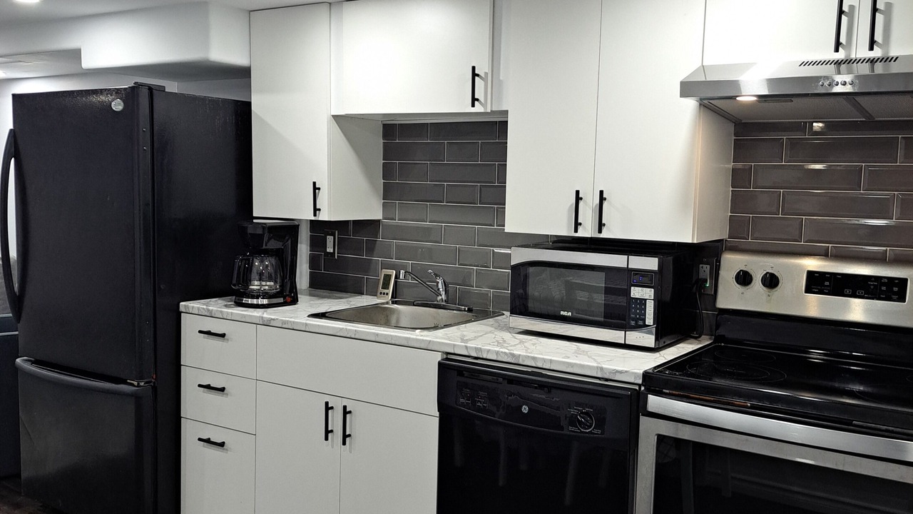 Photo of Kitchen in Lakeshore