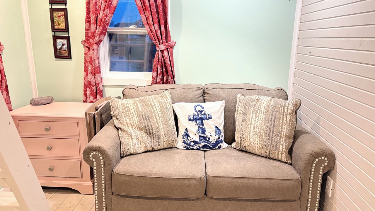 Photo of Livingroom in Terra Nova