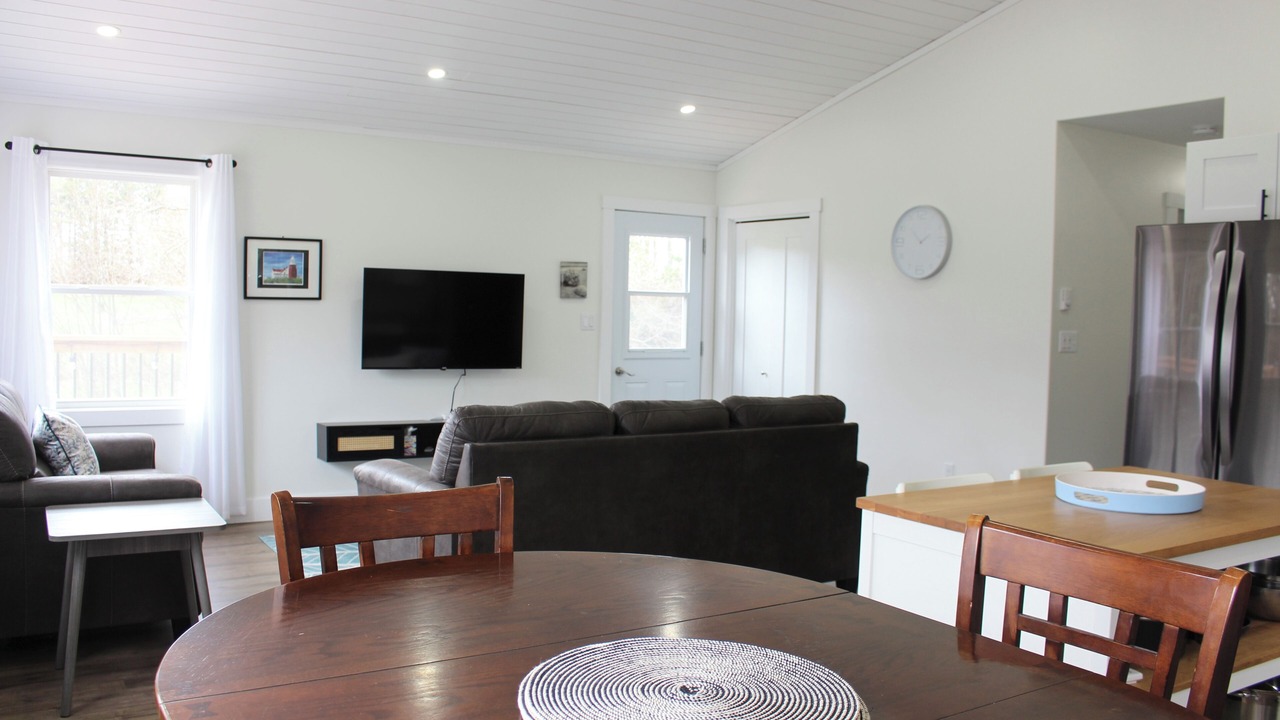 Photo of Livingroom in Burlington