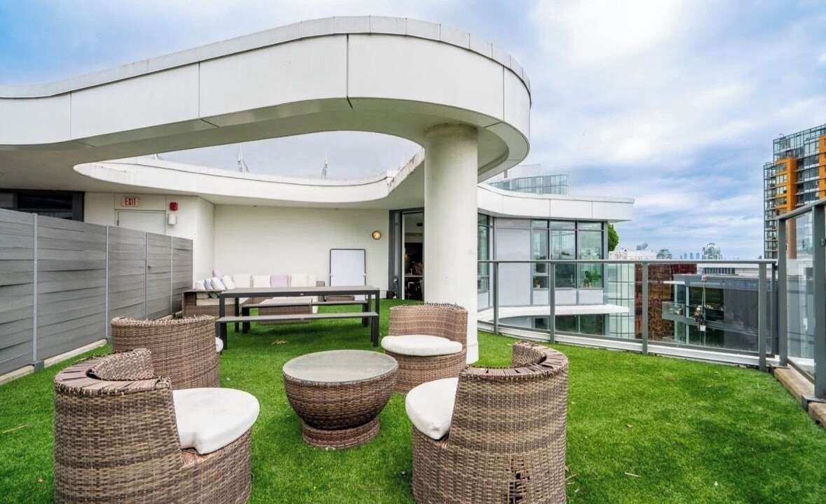 Photo of Patio Balcony in Crosstown