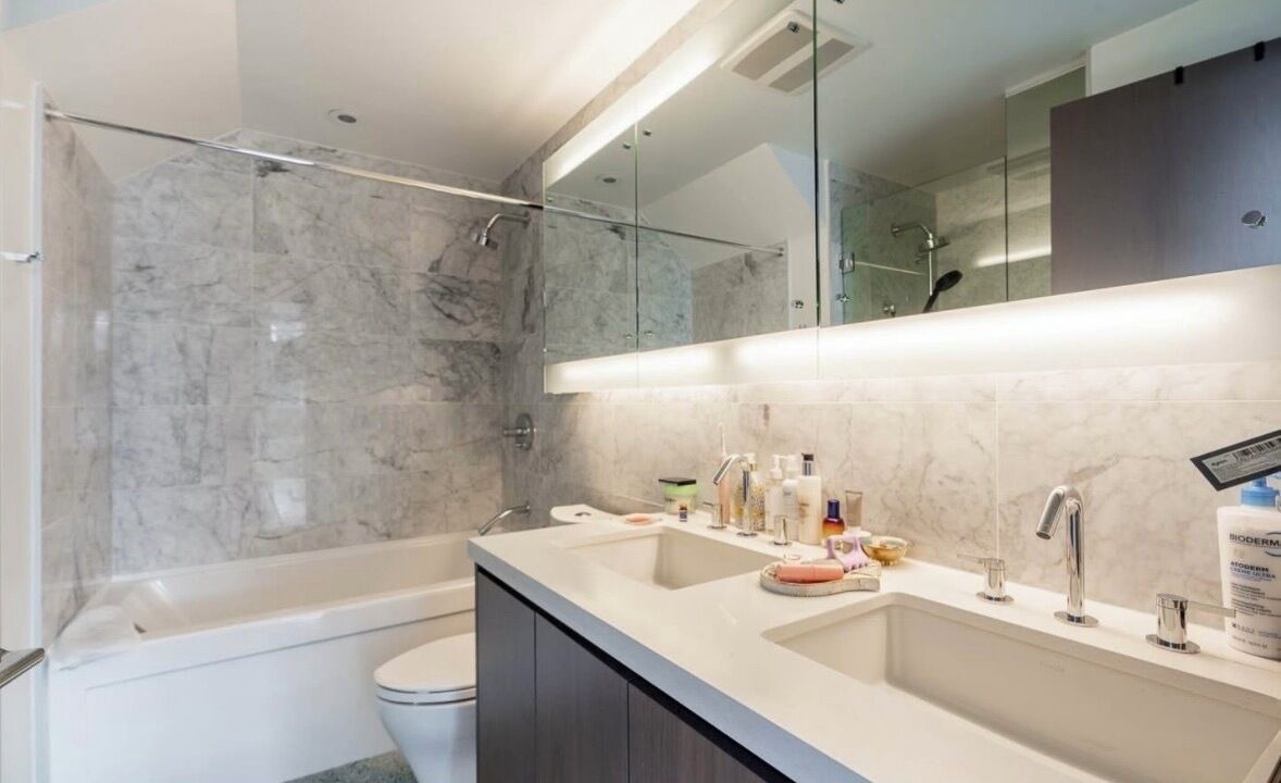 Photo of Bathroom in Crosstown
