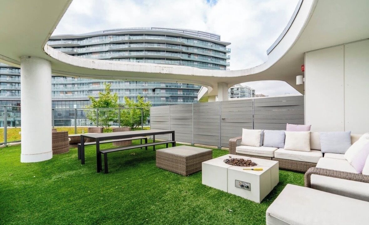 Photo of Outdoor in Crosstown