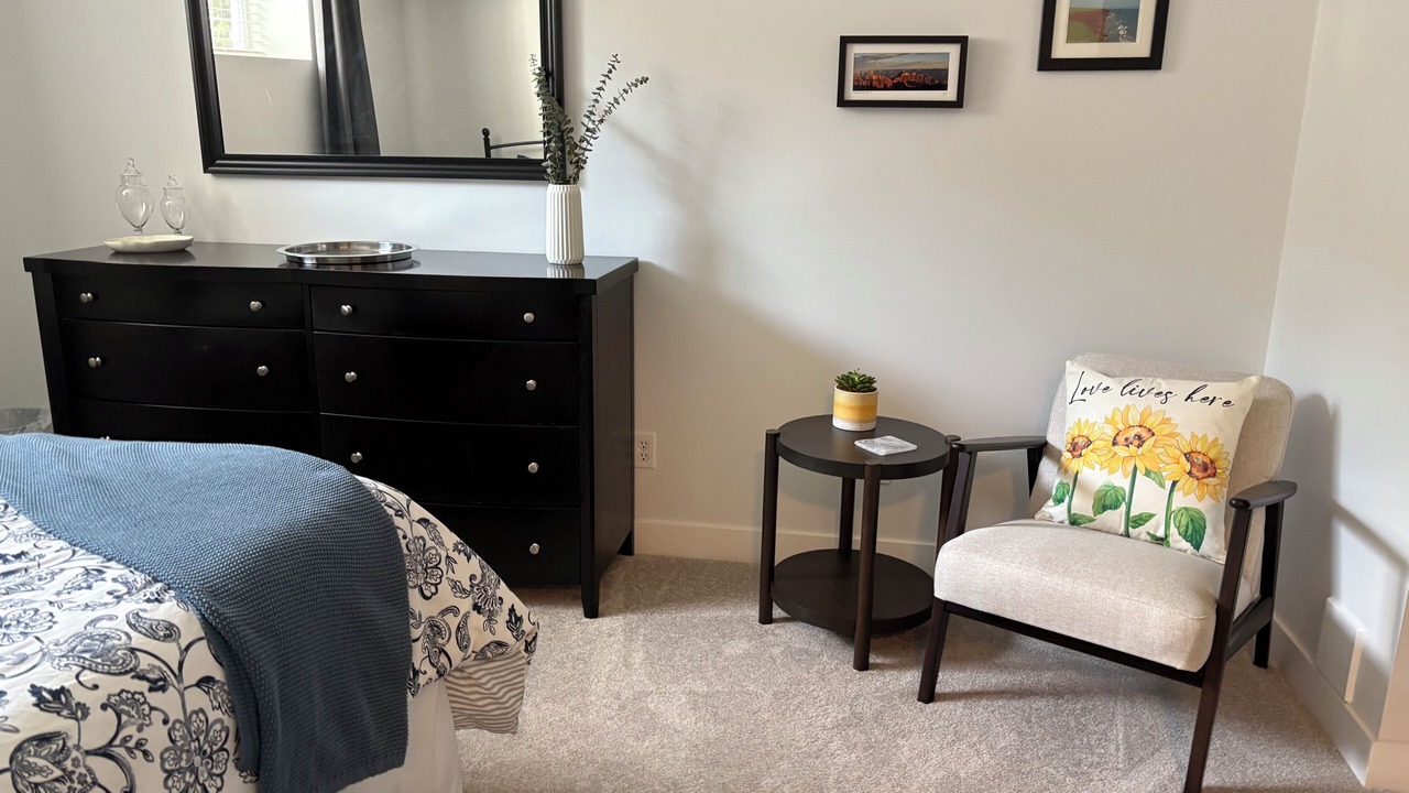 Photo of Bedroom in Langley