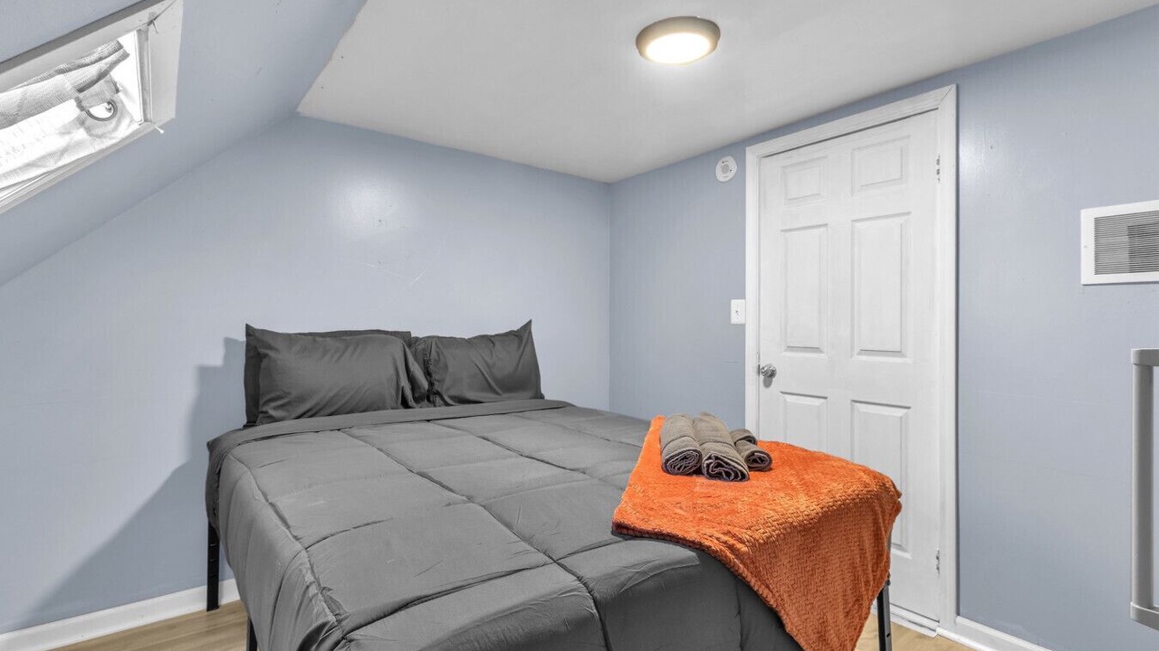 Photo of Bedroom in Lackawanna