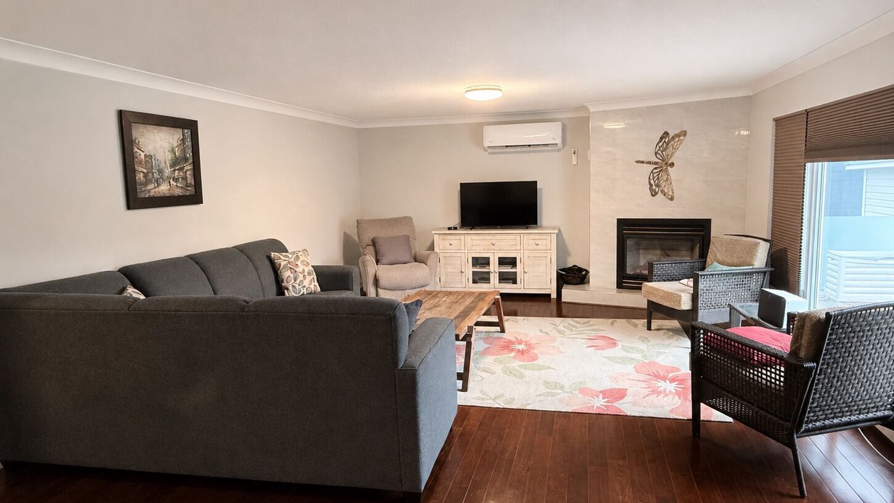 Photo of Livingroom in Bobcaygeon