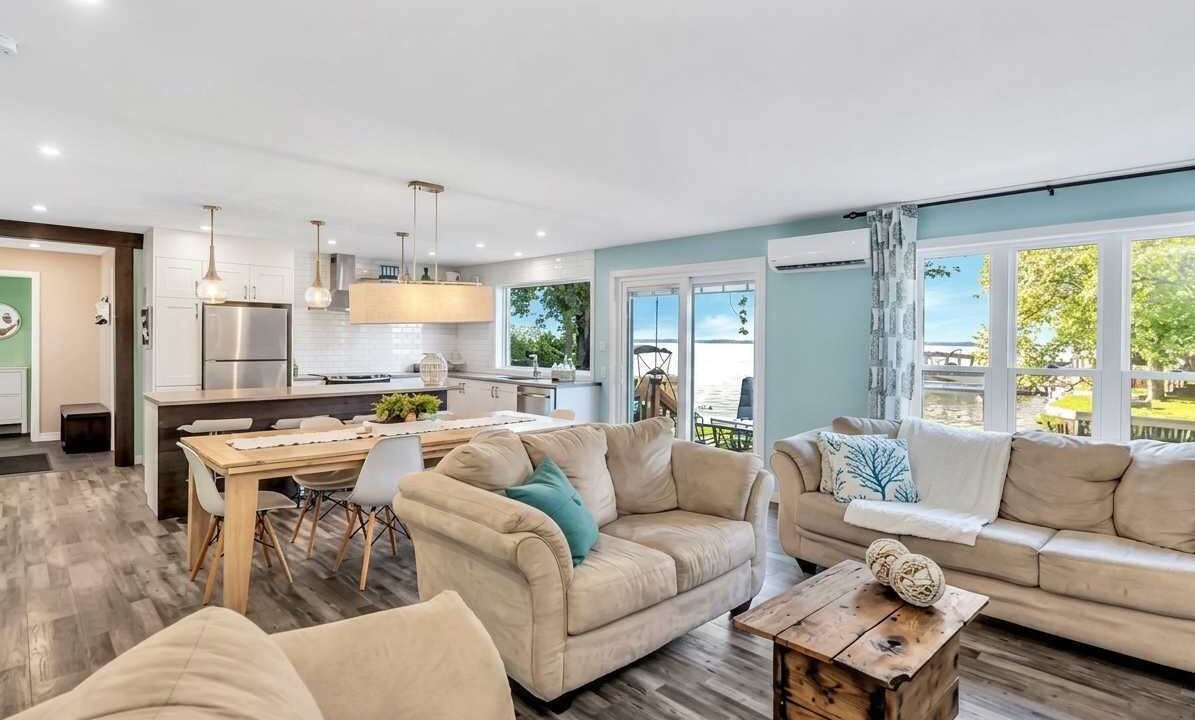 Photo of Livingroom in Saint-Anicet