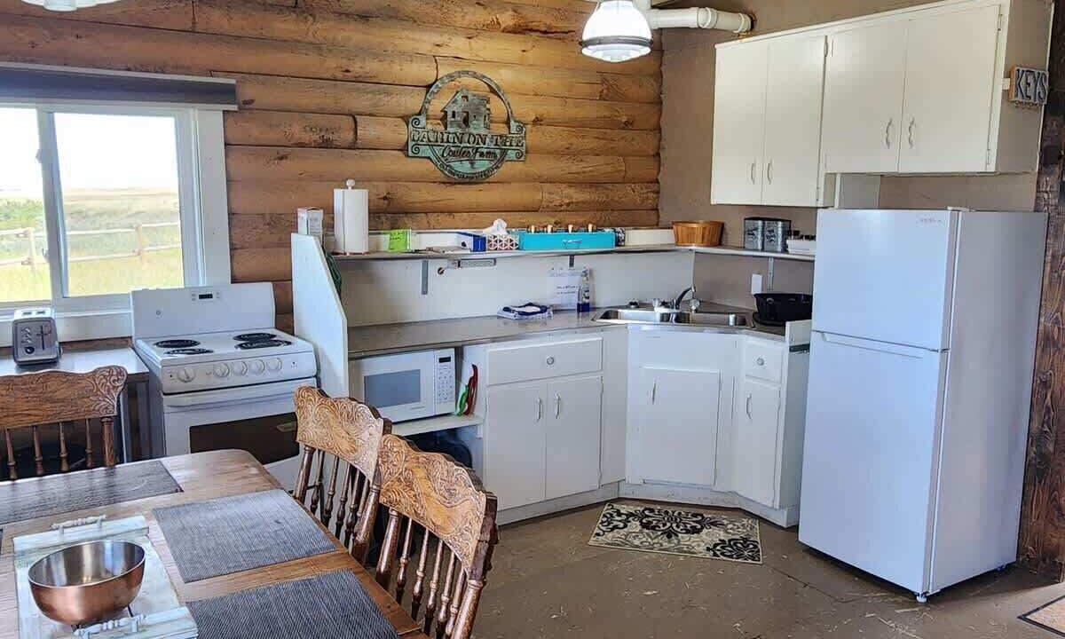 Photo of Kitchen in Division No. 7