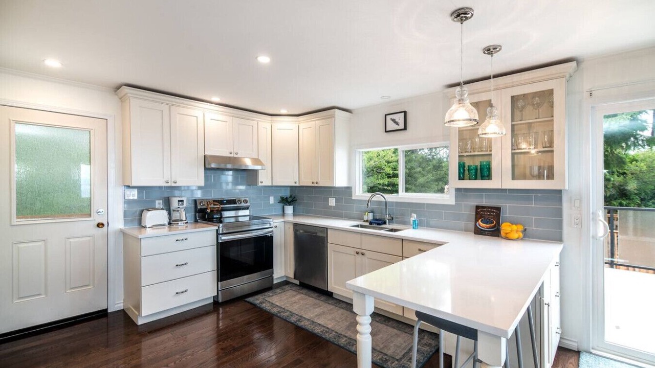 Photo of Kitchen in Campbell River