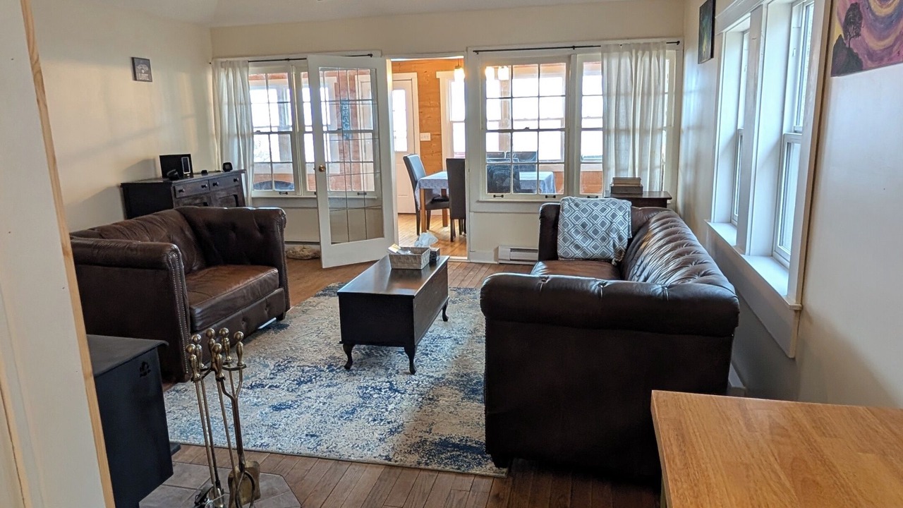 Photo of Livingroom in Manitoba