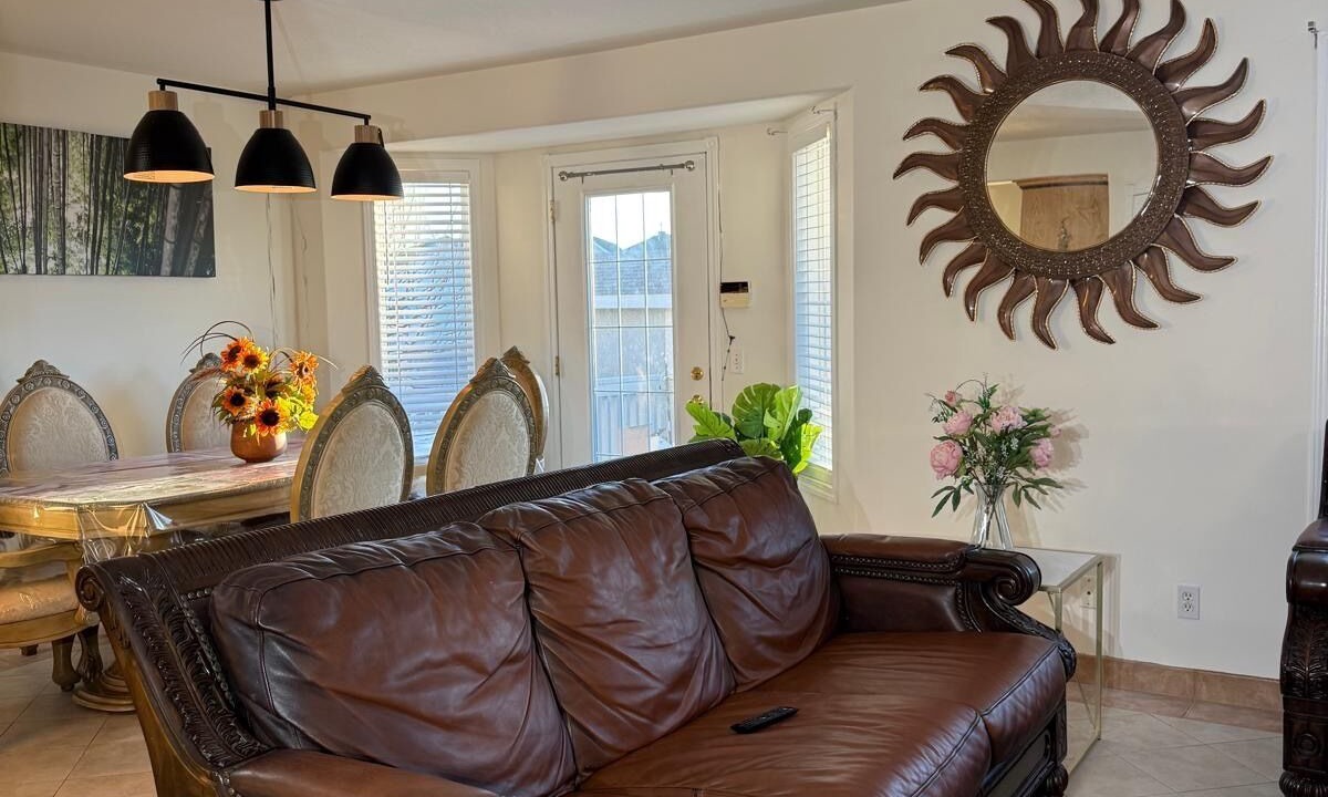 Photo of Livingroom in Calgary