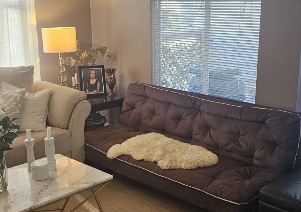Photo of Livingroom in Port Coquitlam