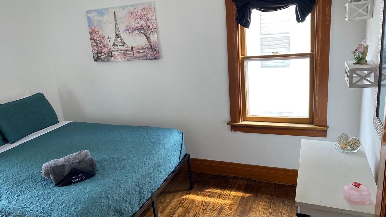 Photo of Bedroom in Lackawanna