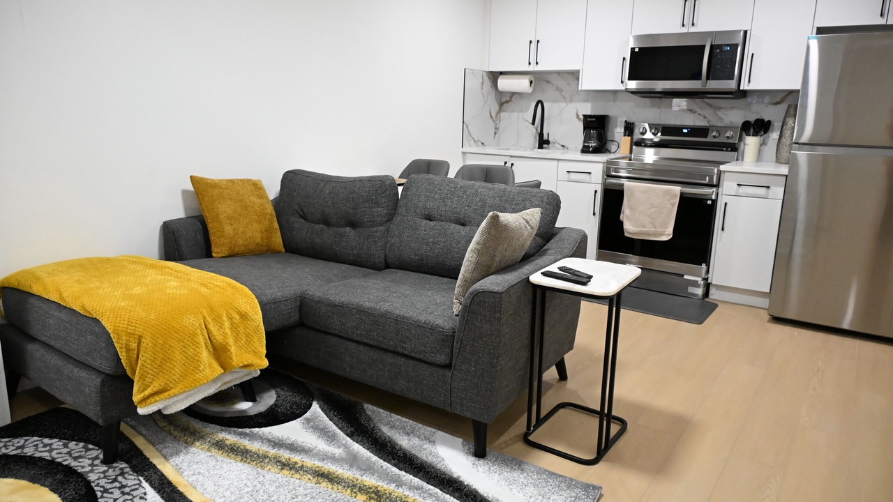 Photo of Livingroom in Leduc County