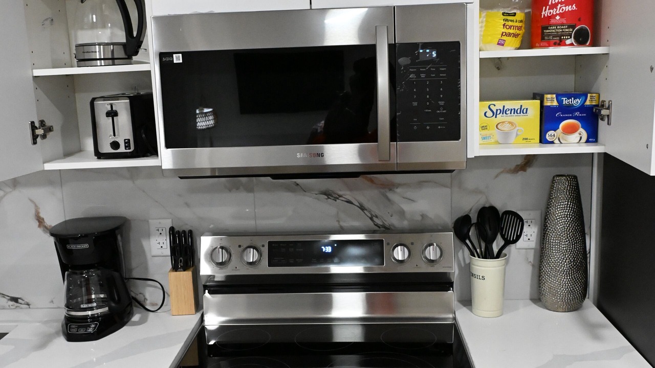 Photo of Kitchen in Leduc County