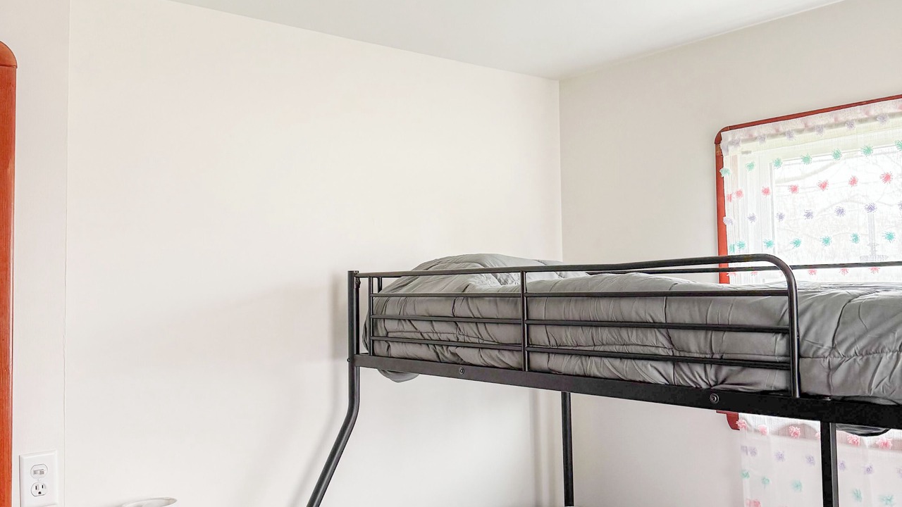 Photo of Bedroom in Vermilion