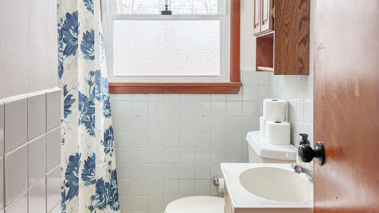 Photo of Bathroom in Vermilion