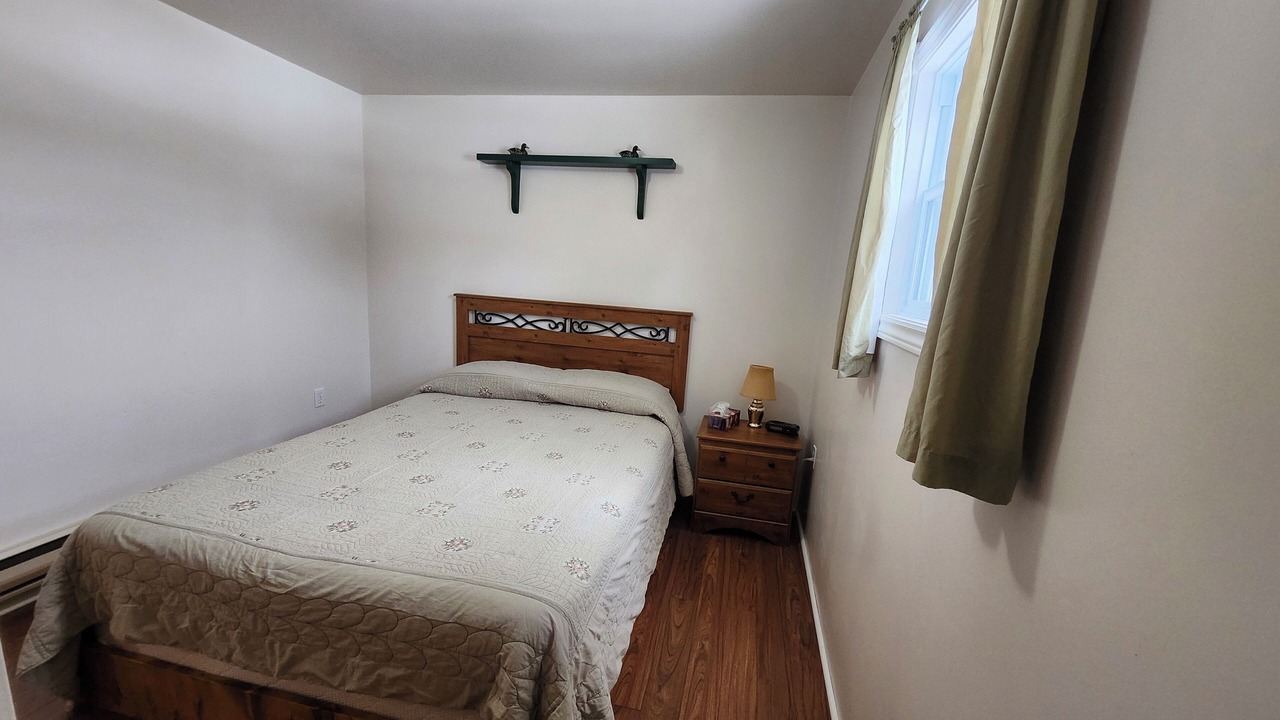 Photo of Bedroom in Terra Nova