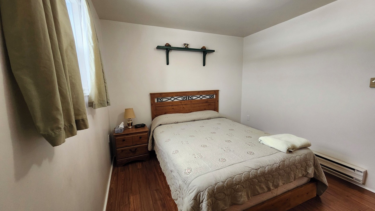Photo of Bedroom in Terra Nova