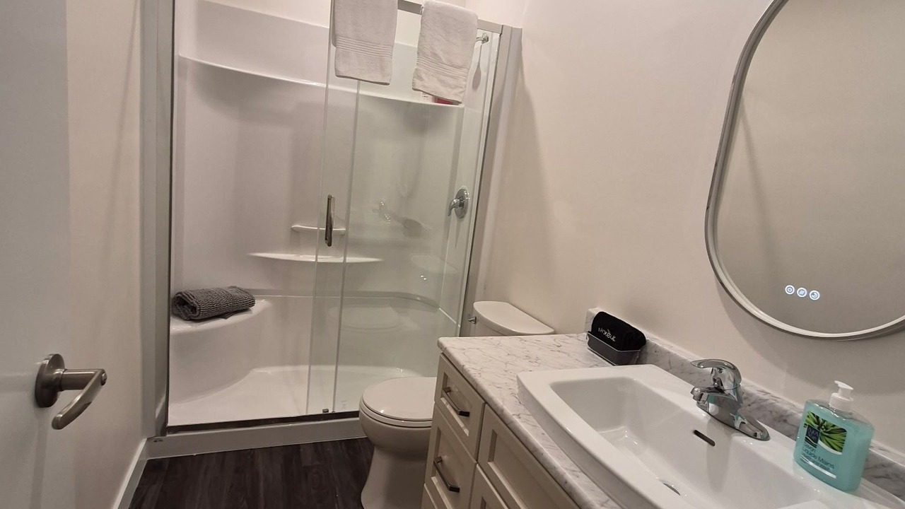 Photo of Bathroom in Gimli