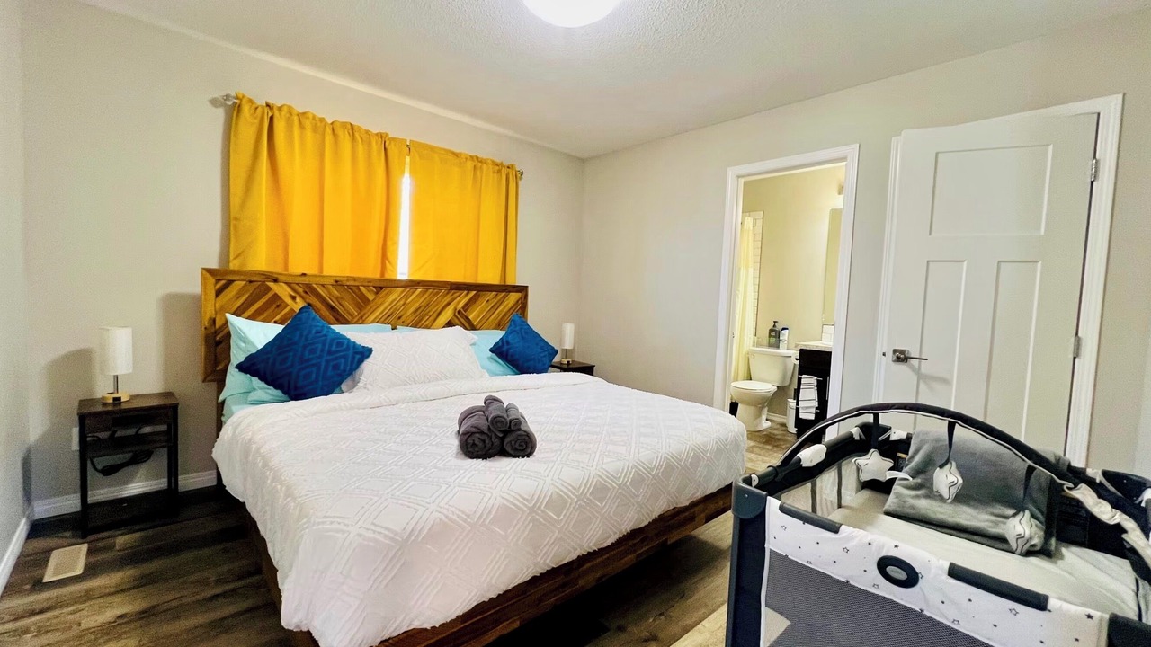 Photo of Bedroom in Sylvan Lake