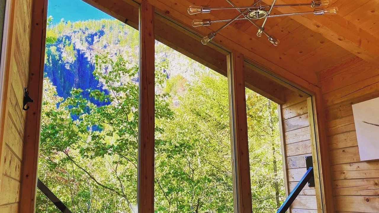 Photo of Bedroom in L'Anse-Saint-Jean