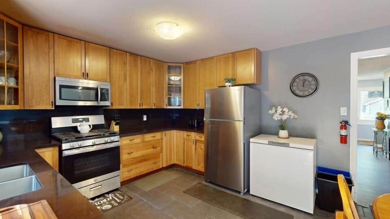 Photo of Kitchen in Wasaga Beach