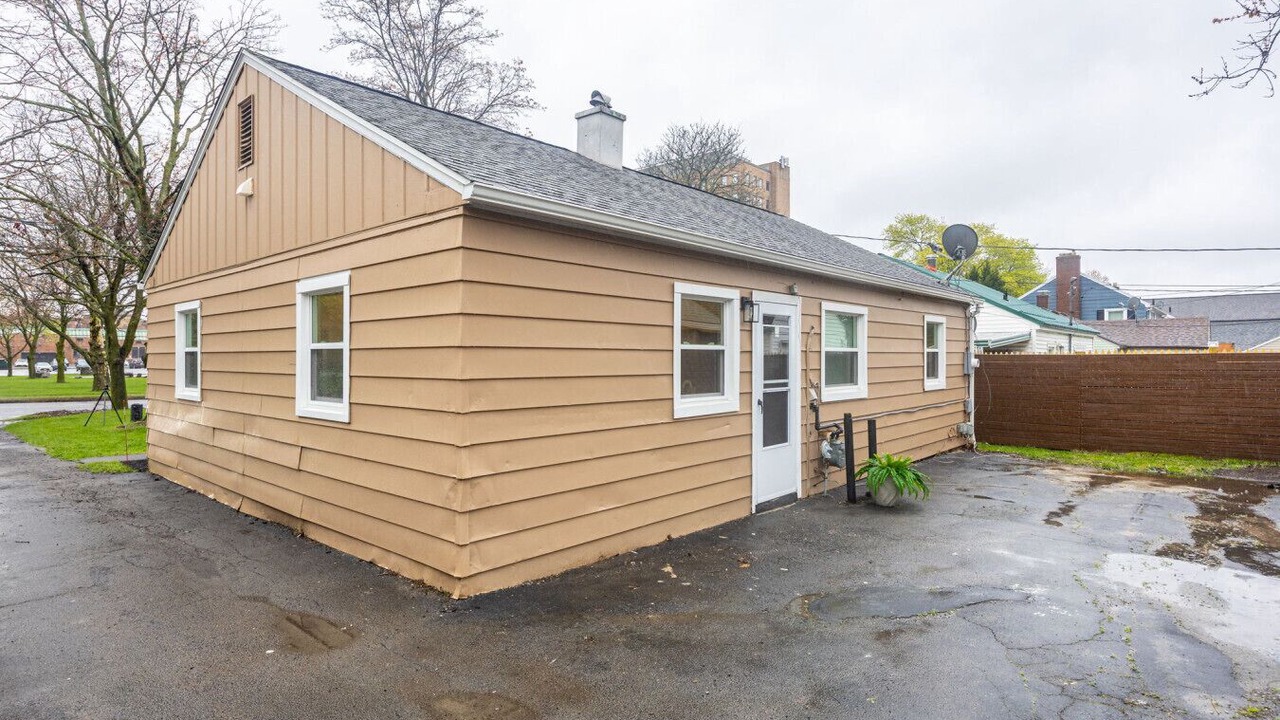 Photo of Outdoor in Rochester