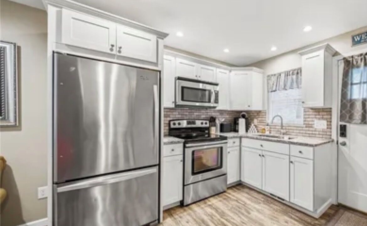 Photo of Kitchen in Geneva-on-the-Lake