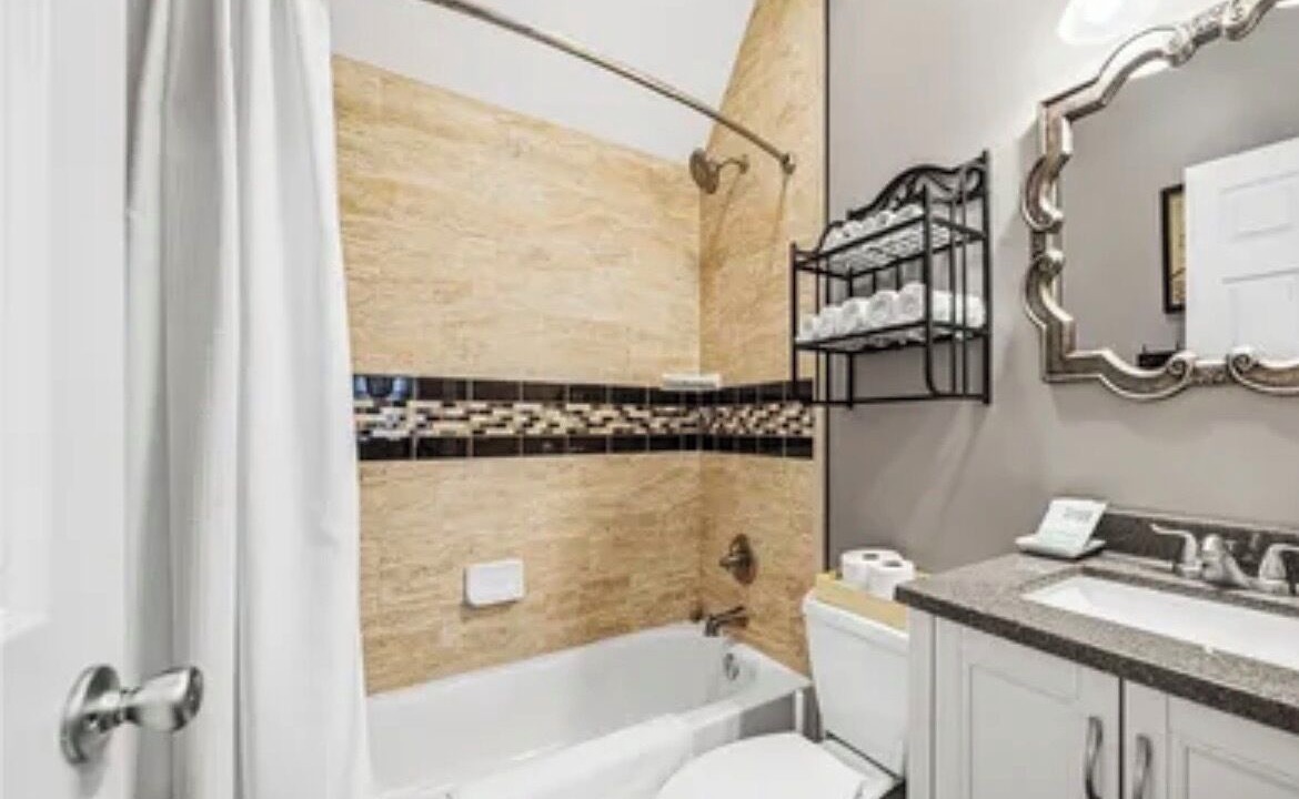Photo of Bathroom in Geneva-on-the-Lake