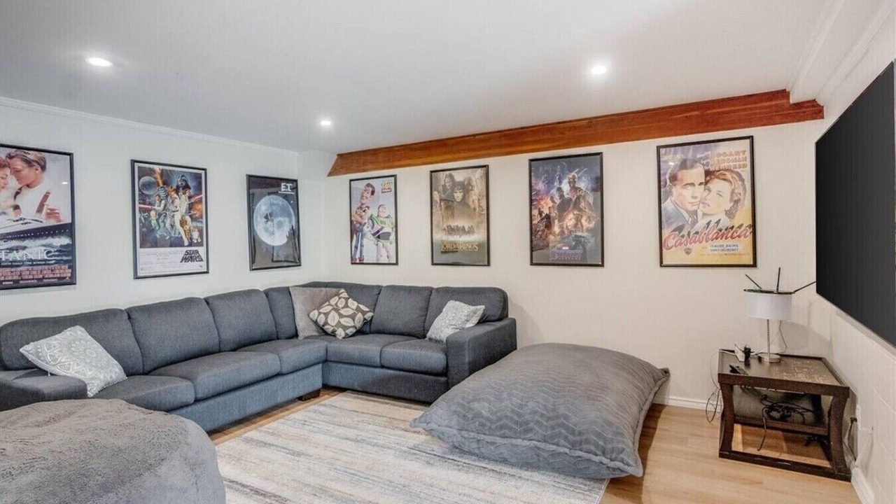 Photo of Livingroom in Ainsworth Hot Springs