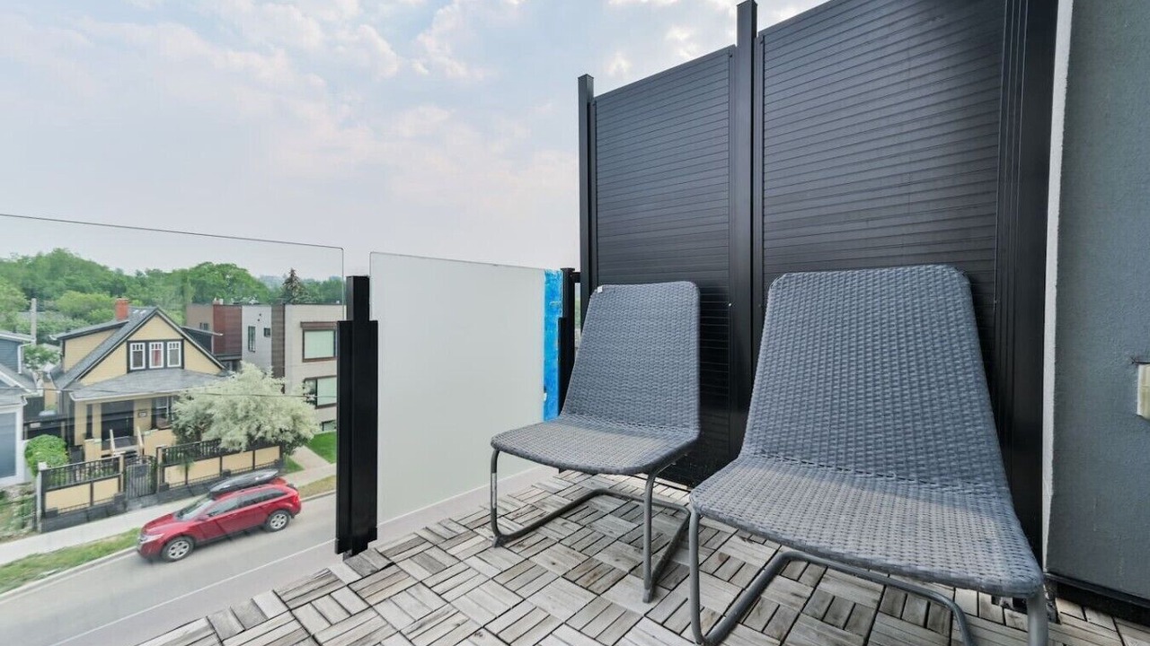 Photo of Patio Balcony in Sunalta