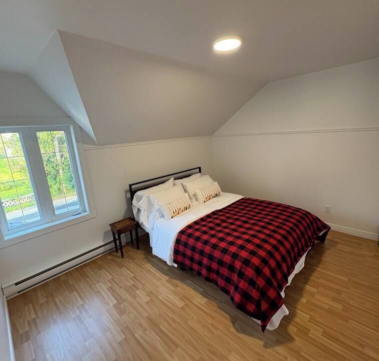Photo of Bedroom in Pohenegamook