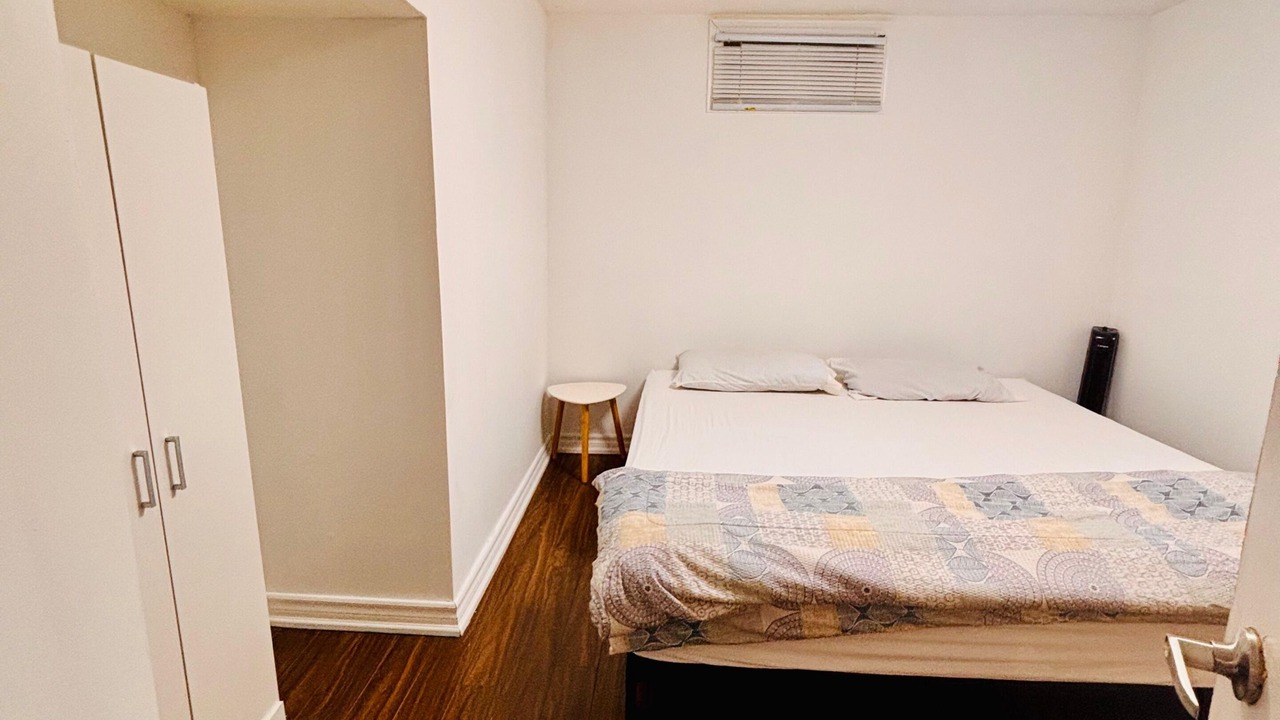 Photo of Bedroom in Ajax
