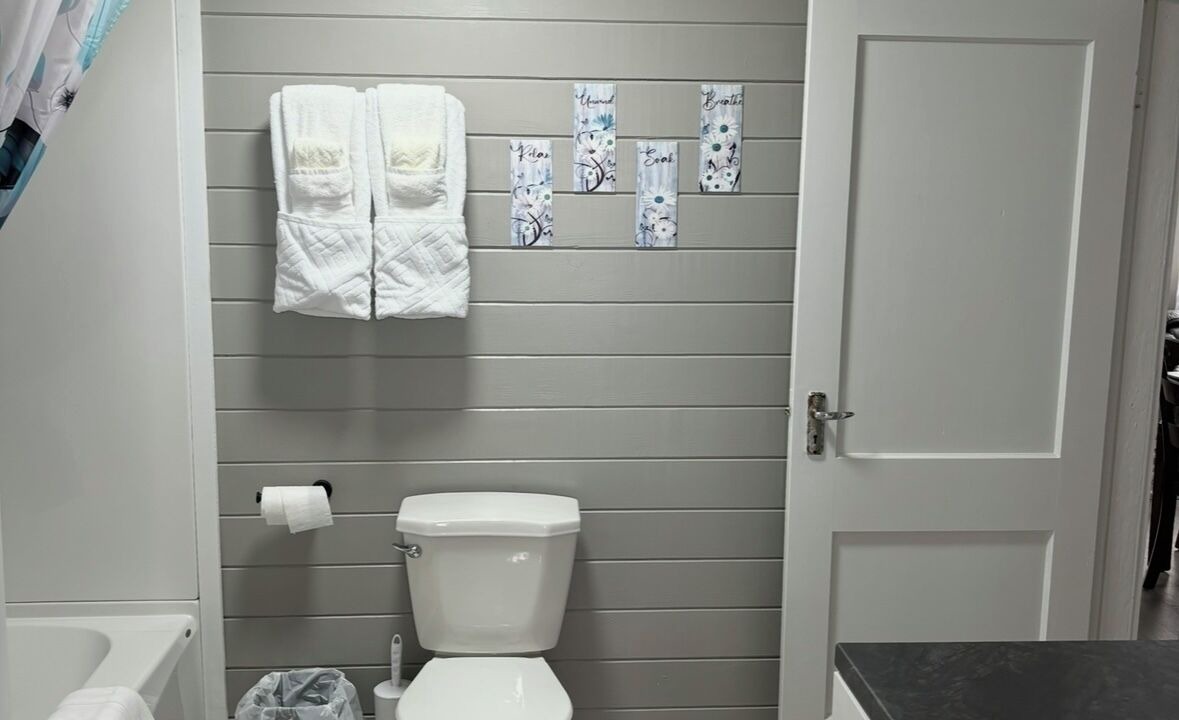 Photo of Bathroom in Daniel's Harbour
