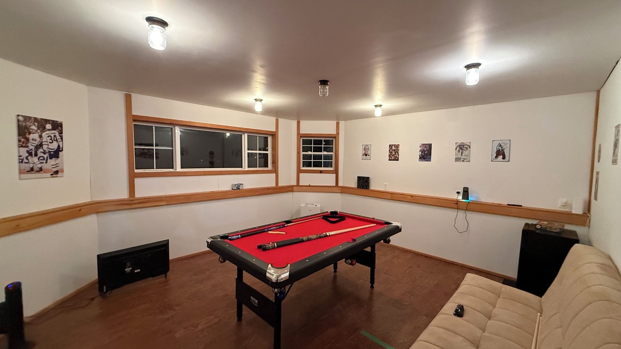 Photo of Bedroom in Grates Cove