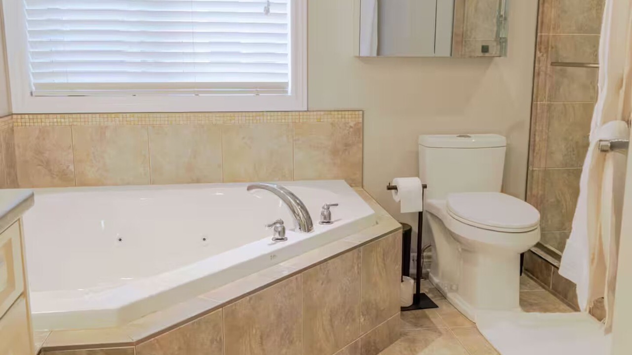 Photo of Bathroom in Welland
