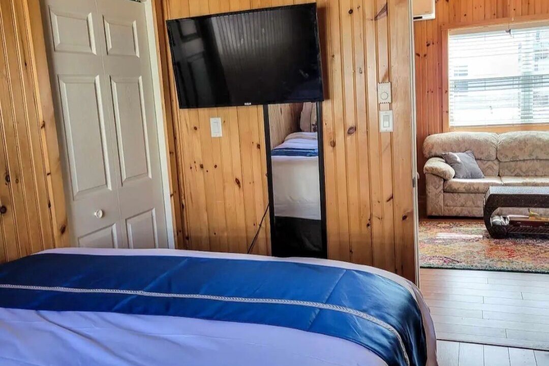 Photo of Bedroom in Pointe-du-Chene