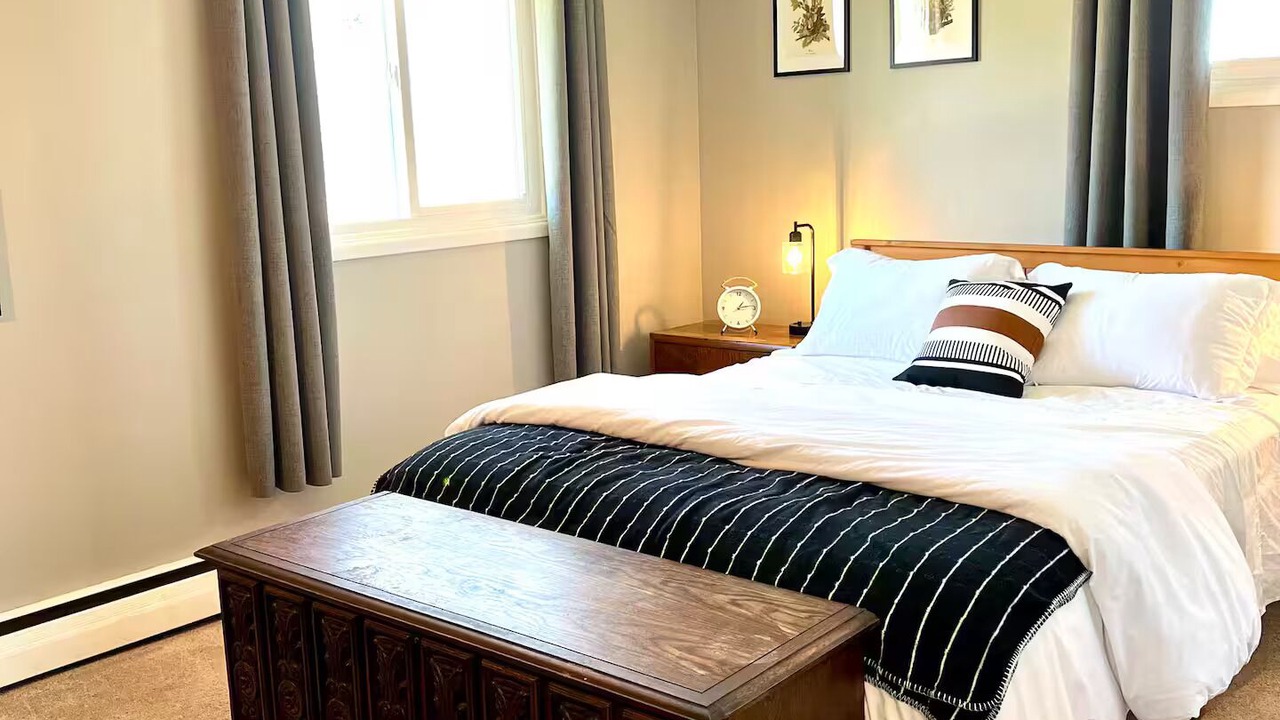 Photo of Bedroom in Eden