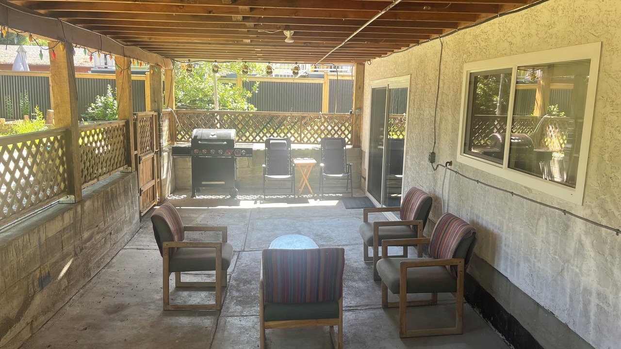 Photo of Patio Balcony in Colwood