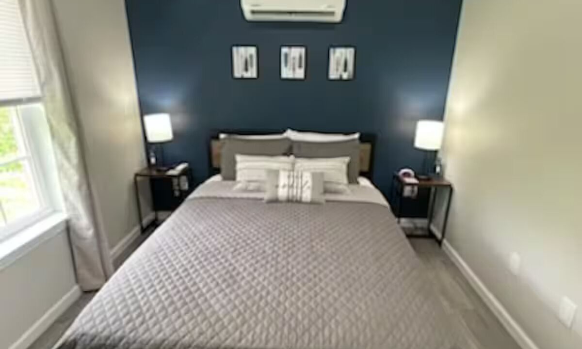 Photo of Bedroom in Hector