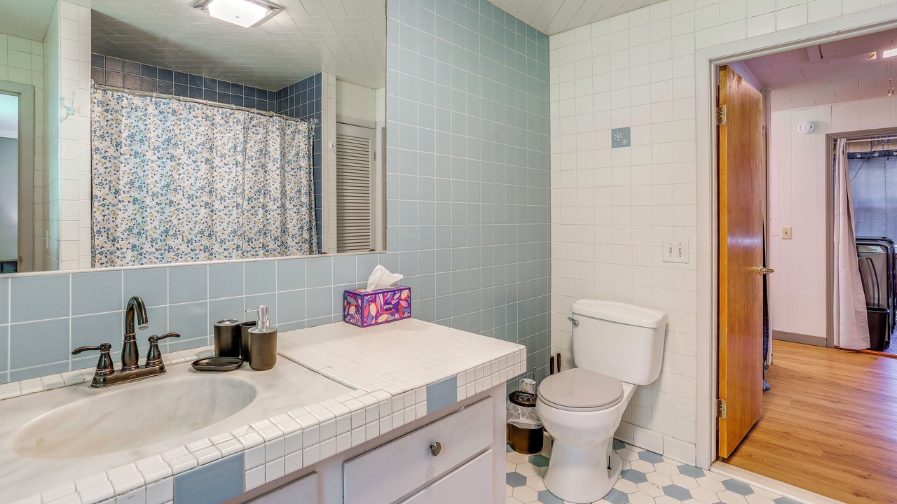 Photo of Bathroom in Cassadaga