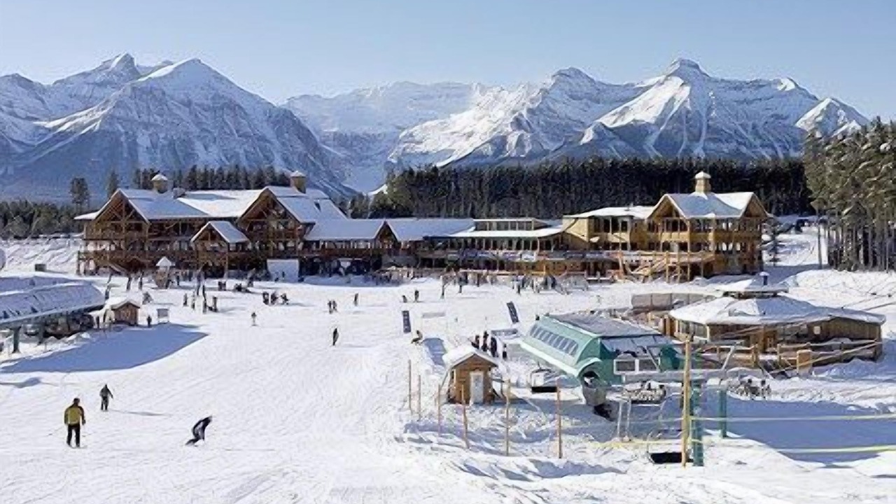 Photo of Others in Lake Louise